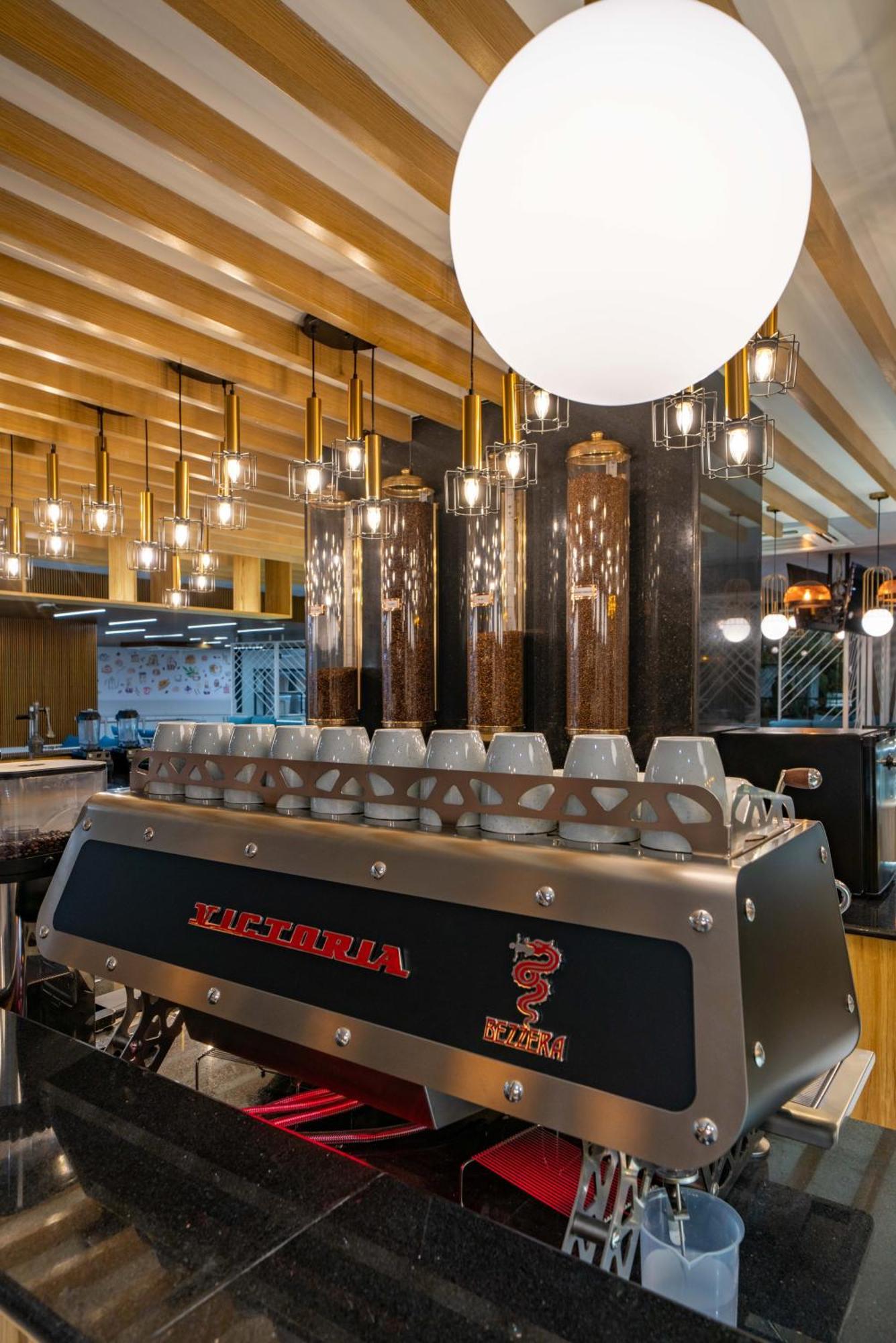 Hotel Deccan Serai Grande, Gachibowli, Χιντεραμπάντ Εξωτερικό φωτογραφία
